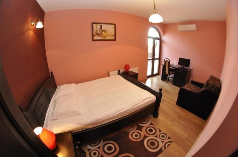 Krysztalowy Palacyk Kozienice Quarto foto